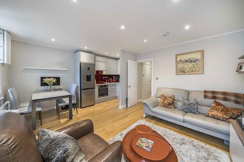 2 bedroom flat for sale, Fulham Road, London SW10