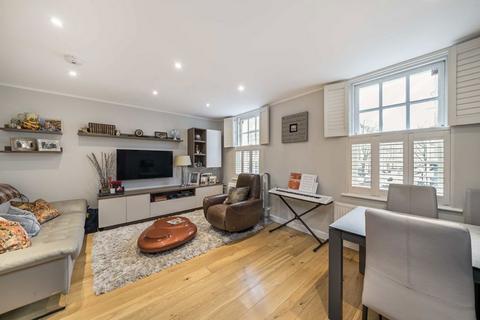 2 bedroom flat for sale, Fulham Road, London SW10