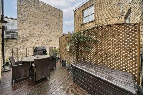 2 bedroom flat for sale, Fulham Road, London SW10