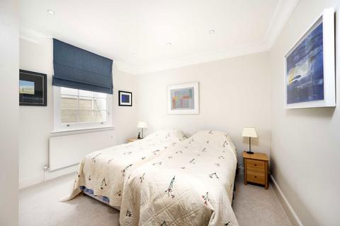 2 bedroom maisonette for sale, Draycott Place, London SW3