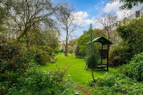 Flat 1, 30 Markham Square, London, SW3 4XA
