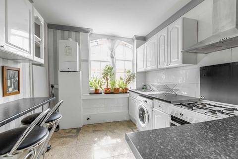 3 bedroom flat for sale, Beaufort Street, London SW3