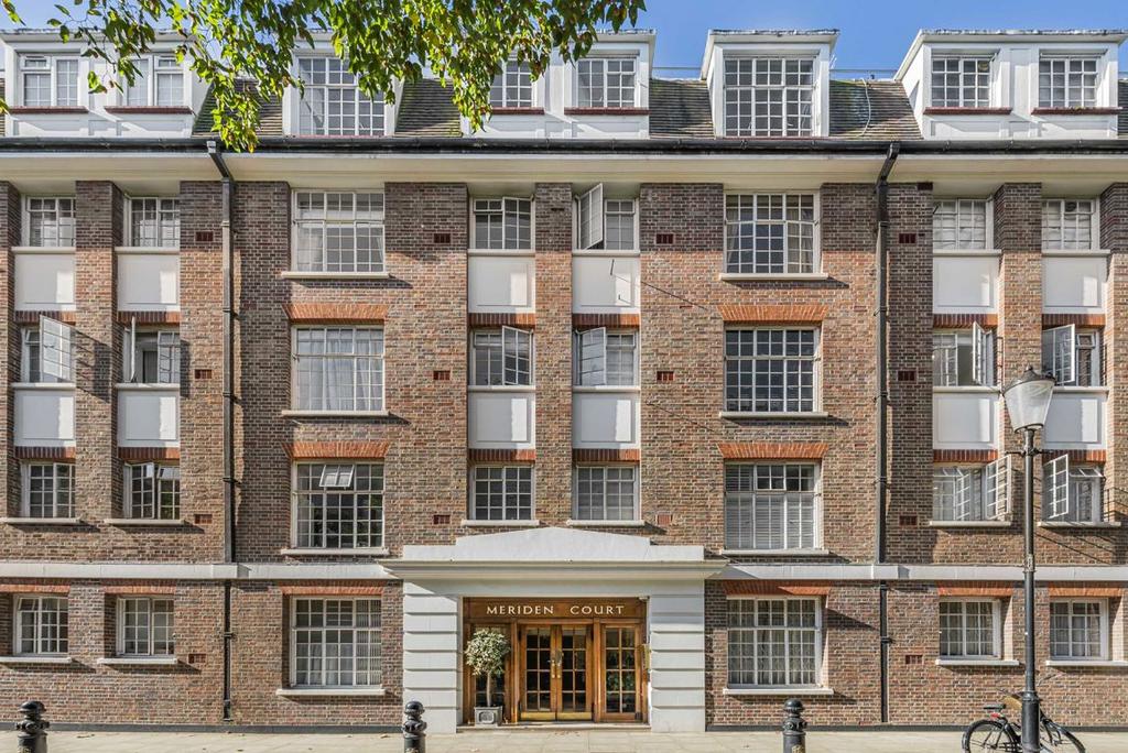 Chelsea Manor Street, London SW3 Studio - £1,998 pcm (£461 pw)