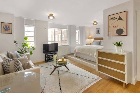 Studio for sale, Sloane Avenue, London SW3