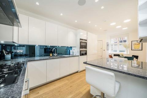 3 bedroom flat for sale, Draycott Avenue, London SW3