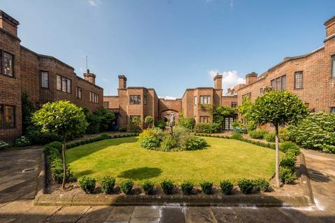 2 bedroom terraced house for sale, The Gateways, London SW3