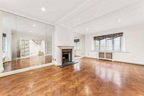 2 bedroom terraced house for sale, The Gateways, London SW3