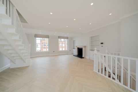 3 bedroom flat to rent, Kings Road, London SW3