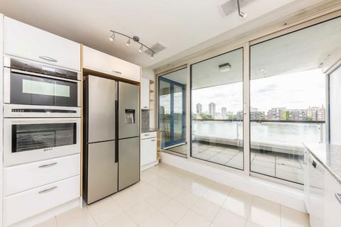 3 bedroom flat to rent, Thames Quay, London SW10