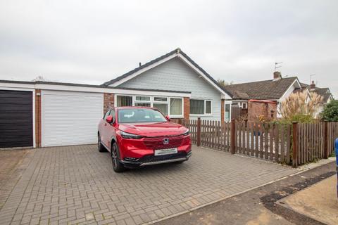 3 bedroom bungalow for sale, Sutton Road, Cowplain, PO8 8QA