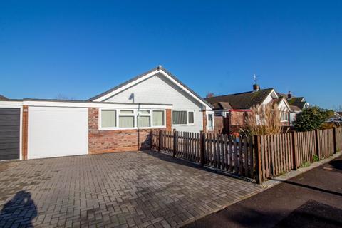 3 bedroom bungalow for sale, Sutton Road, Cowplain, PO8 8QA