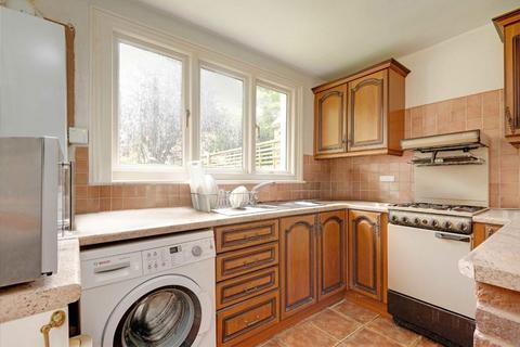 3 bedroom terraced house for sale, Whitehall Gardens, London W4