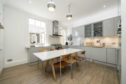 5 bedroom flat for sale, Chiswick High Road, London W4