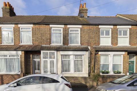 3 bedroom house for sale, Layton Road, Brentford TW8