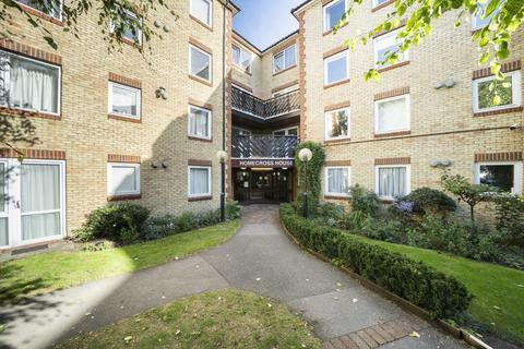 1 bedroom flat for sale, Fishers Lane, London W4