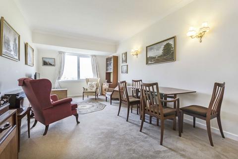 1 bedroom flat for sale, Fishers Lane, London W4