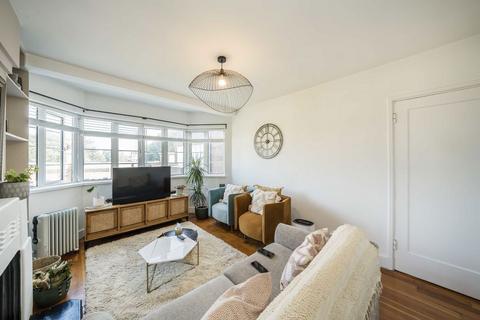 36 Chiswick Village, London, W4 3BY