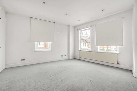 2 bedroom house for sale, Montgomery Road, London W4