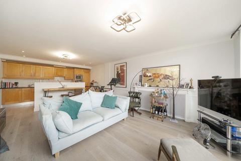 2 bedroom flat for sale, Goat Wharf, Brentford TW8