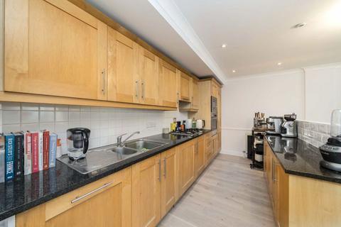 2 bedroom flat for sale, Goat Wharf, Brentford TW8