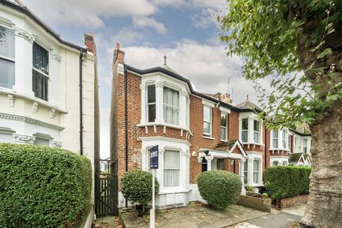 2 bedroom flat for sale, Thorney Hedge Road, London W4