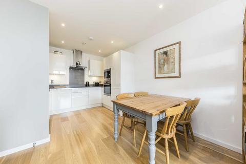 2 bedroom flat for sale, High Street, Brentford TW8