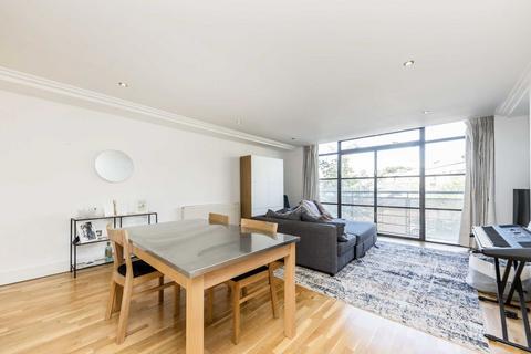 2 bedroom flat for sale, Point Wharf Lane, Brentford TW8