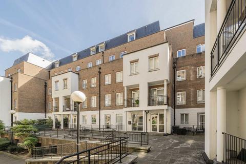 1 bedroom flat for sale, Devonhurst Place, London W4