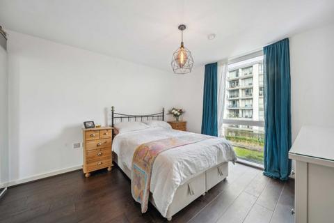 1 bedroom flat for sale, Ealing Road, Brentford TW8