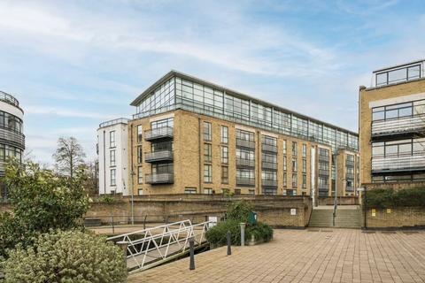 1 bedroom flat for sale, Point Wharf Lane, Brentford TW8