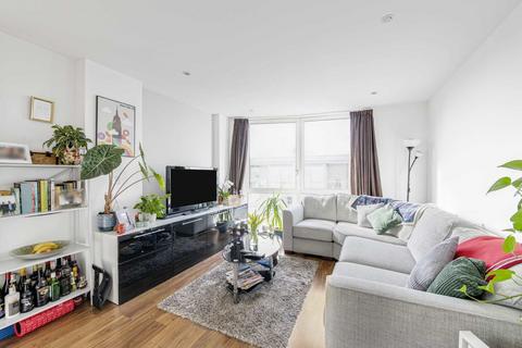 2 bedroom flat for sale, Ealing Road, Brentford TW8