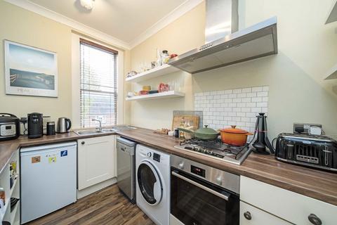 1 bedroom flat to rent, Linden Gardens, London W4