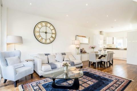 3 bedroom house for sale, John Bull Place, London W4