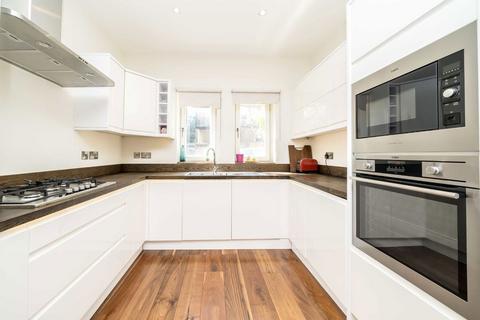 3 John Bull Place, London, W4 5GW