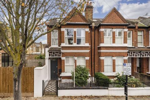 3 bedroom semi-detached house to rent, Strauss Road, London W4