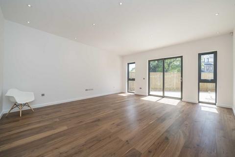 5 bedroom house to rent, Gunnersbury Mews, London W4