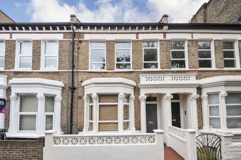 4 bedroom flat to rent, Kepler Road, London SW4