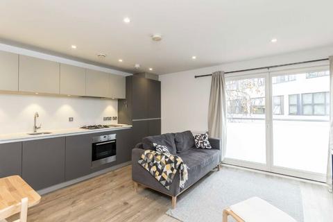 1 bedroom flat to rent, Clapham Road, London SW9