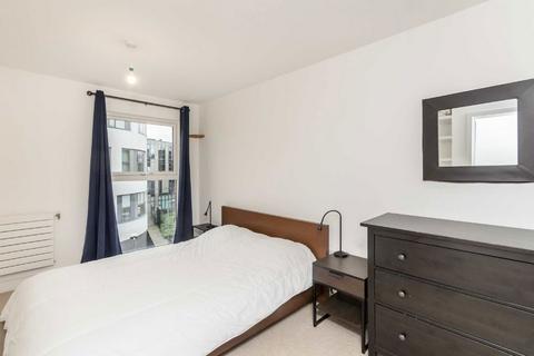 1 bedroom flat to rent, Clapham Road, London SW9