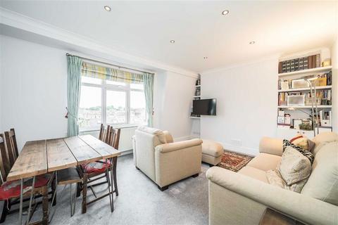 2 bedroom flat for sale, Elms Crescent, London SW4