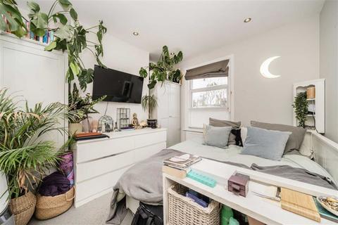 4 bedroom terraced house for sale, Branksome Road, London SW2