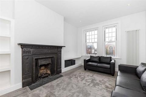 2 bedroom flat for sale, The Boulevard, London SW17