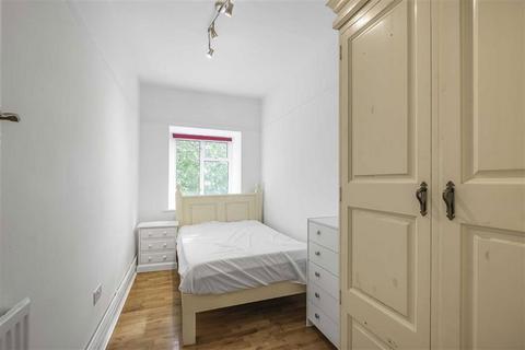 4 bedroom flat for sale, Kings Avenue, London SW4