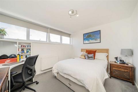 2 bedroom terraced house for sale, Ramilles Close, London SW2