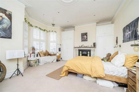 5 bedroom terraced house for sale, Briarwood Road, London SW4