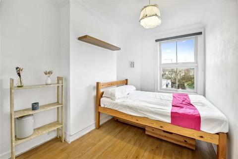 4 bedroom house for sale, Edithna Street, London SW9