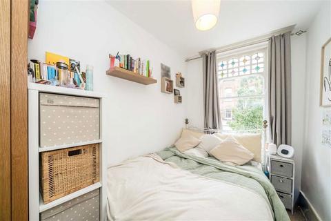 50a Abbeville Road, London, SW4 9NF