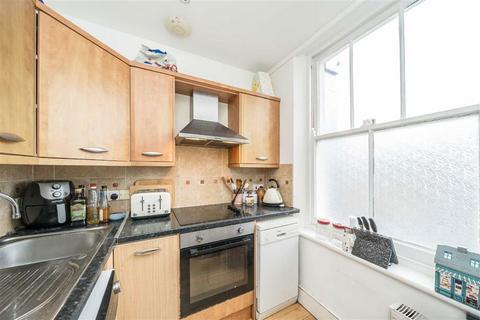 50a Abbeville Road, London, SW4 9NF
