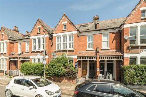 2 bedroom maisonette for sale, Yukon Road, London SW12