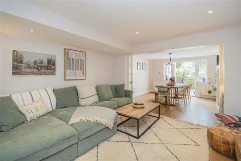 2 bedroom flat for sale, Upper Tulse Hill, London SW2